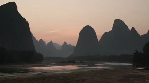 Time lapse of Li river sunset Stock Footage 65504692