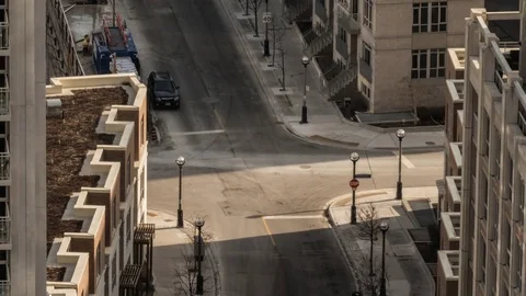 Time Lapse / Light Study / Sunlight / Shadow of Intersection w Construction 4K Vidéo 85194562