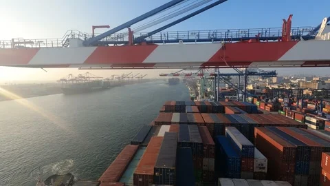 Time lapse of loading operations on container ship alongside Kaohsiung Stock Footage 243683844