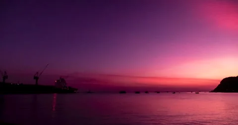 Time-lapse Logistic shipping quay boat Engineering crane depot at logistic Видео 270103347