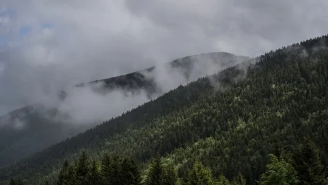 Time lapse of looking at the landscape from the top in the Jeseníky Mountains Video stock 122682596