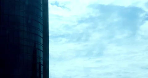 Time lapse, looking at office building architecture in the financial district 스톡 동영상 132187018