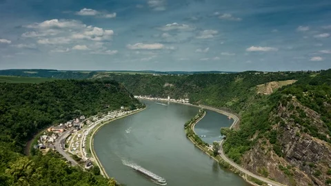 Time lapse of Loreley above the rhine valley, Rhineland-Palatinate, Germany Vídeo Stock 90368338