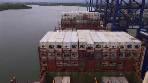 Time lapse of a machine taking out the containers HD 動画素材 75176731