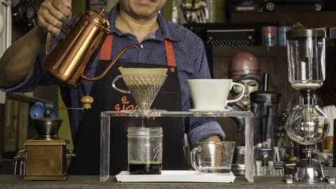 Time lapse: Making of coffee with drip coffee maker Stock Footage 104652355