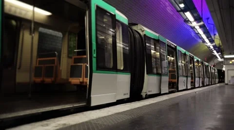 Time lapse metro subway station, Paris - 1080p Stock Footage 47904027