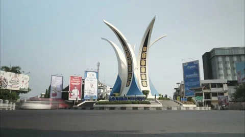 Time lapse mode, This is the atmosphere when motorized vehicles and cars pa.. Stock Footage 240084783