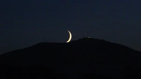 Time Lapse moon setting Stock Footage 27065613