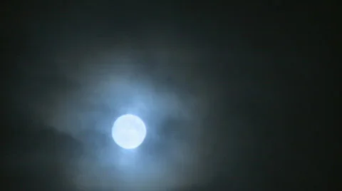 Time lapse moon through clouds  Stock Footage 331316