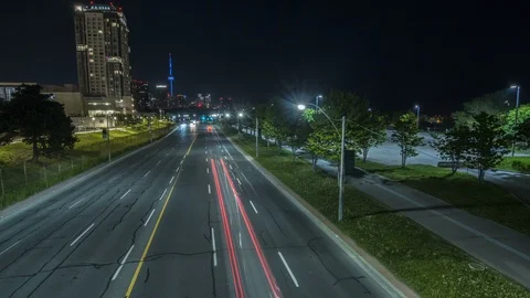 Time lapse Motion Control Highway and Downtown Toronto With CN Tower 3 스톡 동영상 90533473
