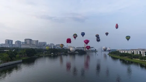 Time lapse motion of hot air balloon Stock Footage 110445535