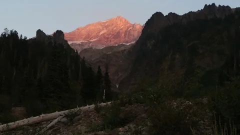 Time Lapse: Mount Hood, Oregon evening light near Timberline Trail Stock Footage 147153406