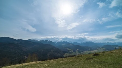 Time lapse of a mountain landscape. Video stock 125930587