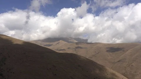 Time Lapse Mountains of the Catalan Pyrenees 3 스톡 동영상 72904313