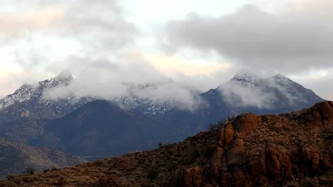 Time Lapse of Mountains with Clouds and Snow in Northern Arizona 스톡 동영상 101322063