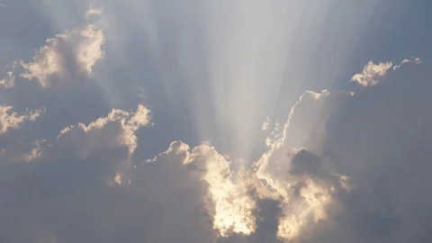 Time Lapse The movement of clouds horribly before it rained. 库存影片 129215727