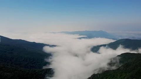 Time Lapse of the movement of clouds from the peak of Cheongoksan mountain. 스톡 동영상 122975298