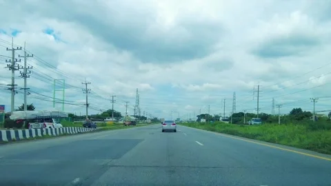 Time-lapse movement of fast driving along with the clouds in the sky moving quic 스톡 동영상 250222205