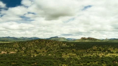 Time lapse - Moving clouds over the namibian grassland Vídeo Stock 74290493