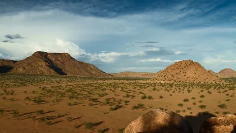 Time lapse - Moving clouds over Damaraland Vídeo Stock 74777449