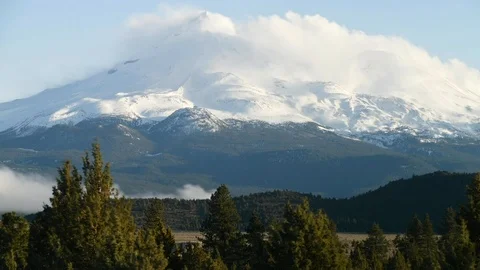 Time Lapse Mt. Shasta Winds Sunset Stock Footage 107341818