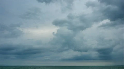 Time-lapse of Nature Environment Dark huge cloud sky black stormy cloud mot.. 스톡 동영상 242739790