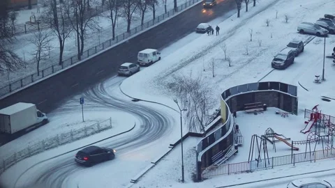 Time lapse of the night changes the day in the city during winter season. Cit Stock Footage 298059003