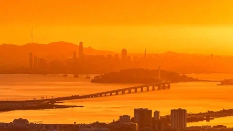 Time Lapse Night saw the Golde Gate Bridge Stock Footage 145355909
