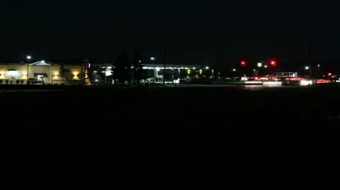 Time lapse night time traffic 動画素材 11000311