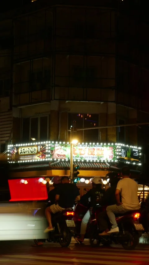 Time Lapse Night Traffic Light Trails on Sukhumvit Road Stock Footage 339518172