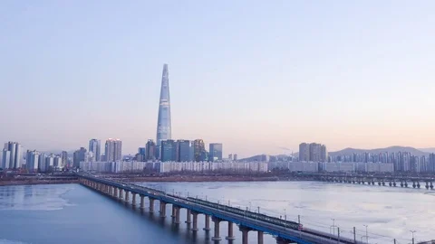 Time lapse night view of Han river and Lotte tower, Seoul, South Korea. Stock Footage 76252565