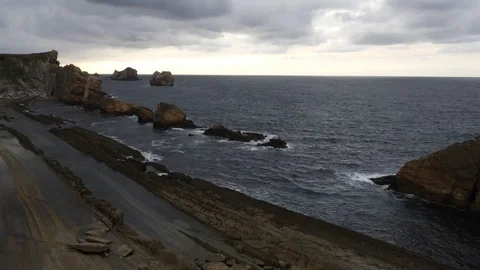 Time lapse ocean waves in playa de arnia Santander España - Spain Video stock 119680230
