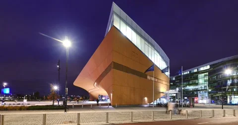 Time-lapse of Oodi Library in the evening. Stock Footage 141951267
