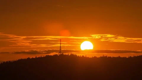 Time lapse of orange glow sunset over Mt. Scott in Happy Valley Oregon 4k uhd Stock Footage