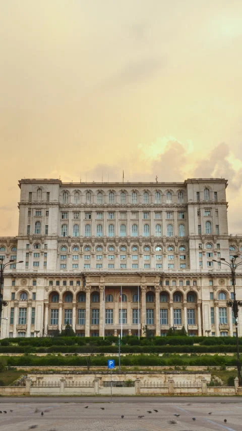 Time lapse of the Palace of Parliament in Bucharest, Romania. Vertical Stock Footage 287390550
