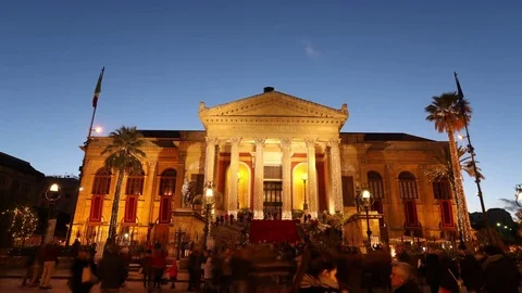 Time lapse of Palermo Maximum Theatre (Teatro Massimo) at sunset. 스톡 동영상 83558758