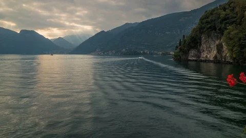 Time lapse panning across the beautiful Lake Como in Northern Italy. Stock Footage 101448853