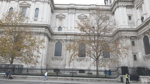 Time lapse. A panning shot of  St. Paul's Cathedral  in late autumn. Stock Footage 256584135