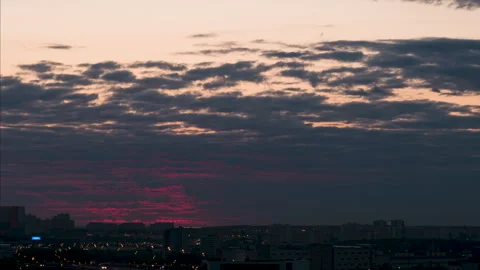 Time lapse. Panoramic view to big city life on the purple sky background 스톡 동영상 250221729