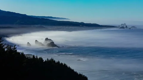 Time Lapse - Panoramic view of fog moving to the Pacific Coast Stock Footage 165178803
