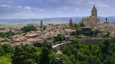 Time lapse, panoramic view of old town of Segovia Stock Footage 65057472