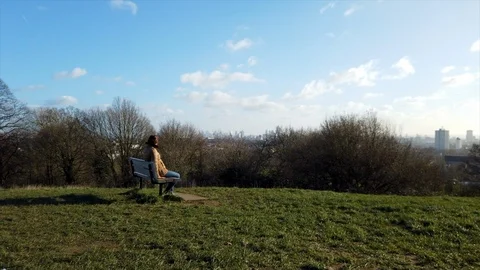 Time lapse of Parliament Hill viewpoint on Hampstead Heath, London Video stock 100856076
