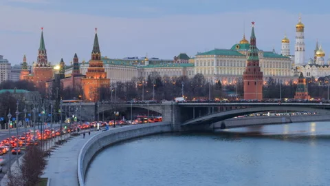 Time-lapse from the Patriarchal bridge, view of the Kremlin and the Stone bridge Stock-Footage 106744482
