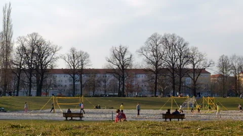 Time-lapse people in park Stock Footage 49486400