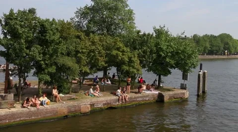 Time-lapse people on the pier Stock Footage 40207667