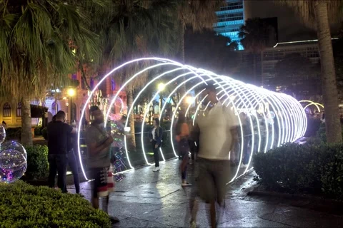 Time lapse from People in Praça da Liberdade and it's Christmas decoration in Be Video stock 167293703