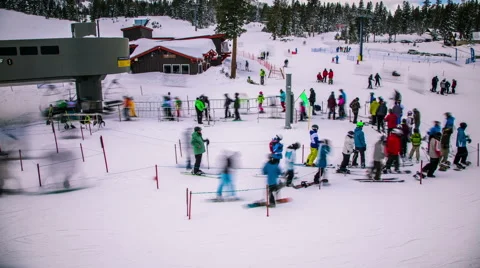 Time Lapse - People in Queue for Lift in Ski Resort Video stock 67587699