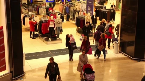 Time lapse of people walking in and out of shop during the sales Stock Footage 44642054