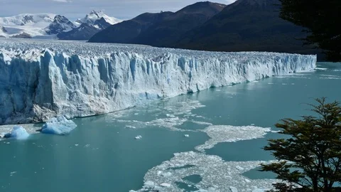 Time lapse of Perito Moreno glacier Vídeo Stock 73498489
