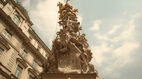 TIME LAPSE Pestsäule Vienna – tracking shot Stock Footage 45571990